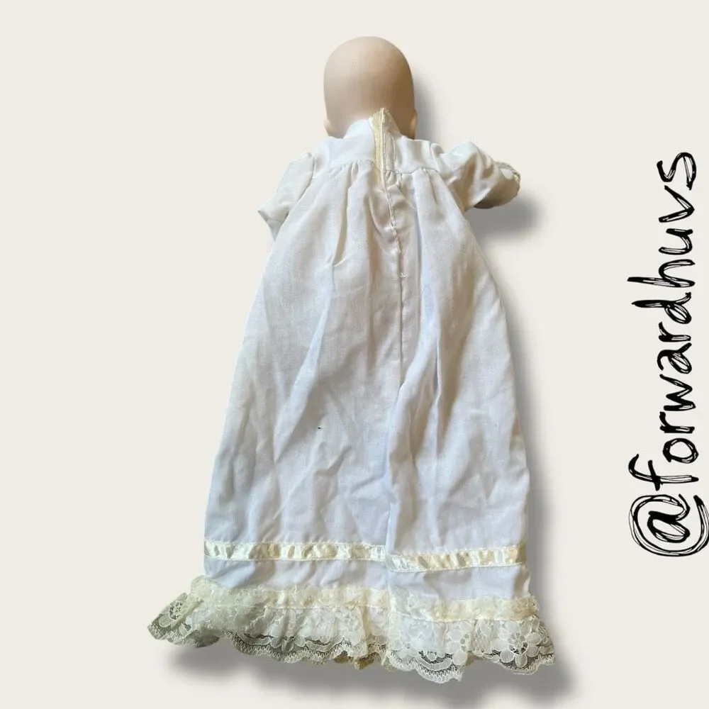Wind-Up Musical Porcelain Doll – Moving Head & Arms - UNKNOWN AGE